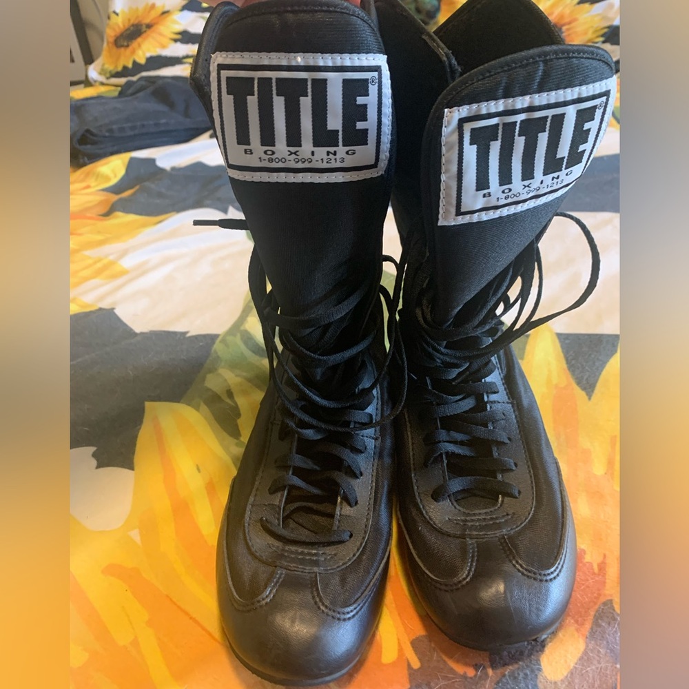 TITLE Boxing Speed-Flex Encore High-Top Shoes